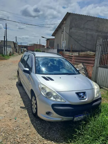 Peugeot 207 SW XR Sport 1.4 Flex 8V 5P 2009