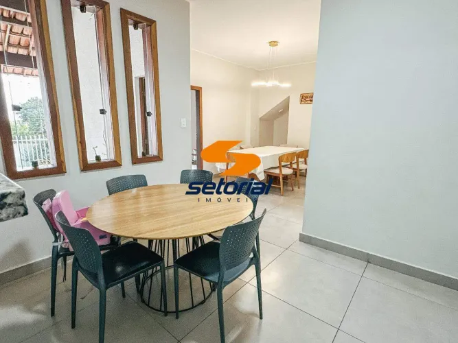 Casa à venda, 5 quartos, 3 suítes, 5 vagas, Nova Suiça - Belo Horizonte/MG
