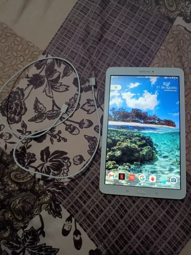 Tablet Samsung "Tablet E"