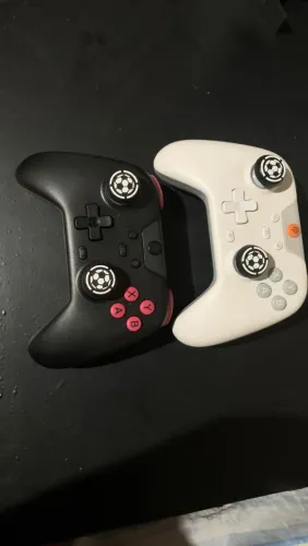 2 controles EasySMX sem fio