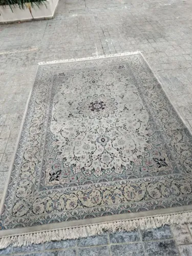 Tapete persa iraniano feito a mão