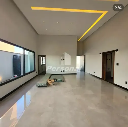 Imóvel para aluguel com 226 metros quadrados com 3 quartos em Quiririm - Taubaté - SP