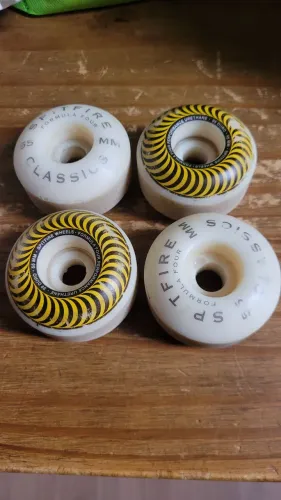 Roda Spitfire Formula four
