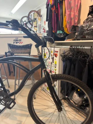 Bicicleta beach preta confortável aro 26