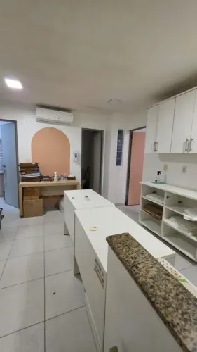 Locação - Ponto Comercial - 160m²