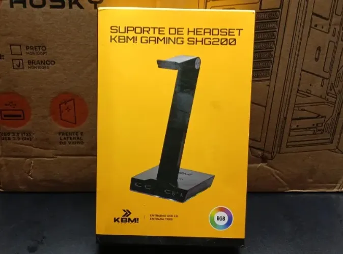 Suporte Headset KbM RGB com Hub USB 3 portas, novo lacrado na caixa.