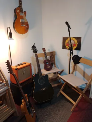 Violão Takamine