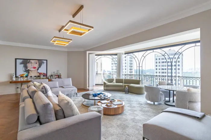 Apartamento de 350 m² e 4 suítes à venda no Panamby