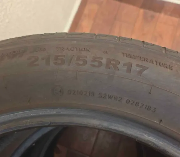 Pneus aro 17 215/55R17 meia vida