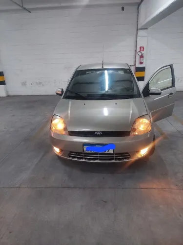 Ford Fiesta Sed. Personnalite 1.0 8V 4P 2006