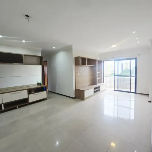 J Vendo ou Alugo Ed, Porto do Sol metros quadrados com 3 quartos em Marco - Belém - PA