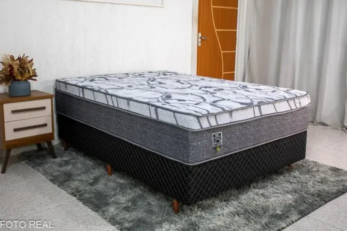 Cama Box Casal Completa com Colchão + Box Suede Cinza