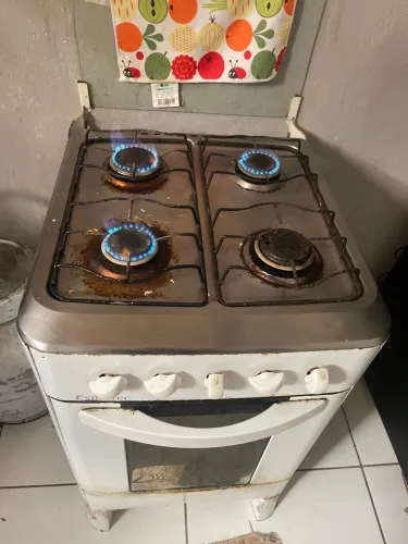 Vende-se fogão