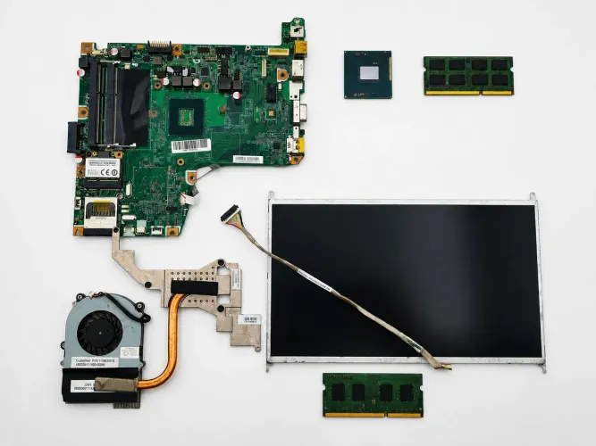 Kit Placa Mãe, 6g de Ram (2g+4g), I3 2330, Cooler e Dissipador, Tela de Notebook 60 Htz