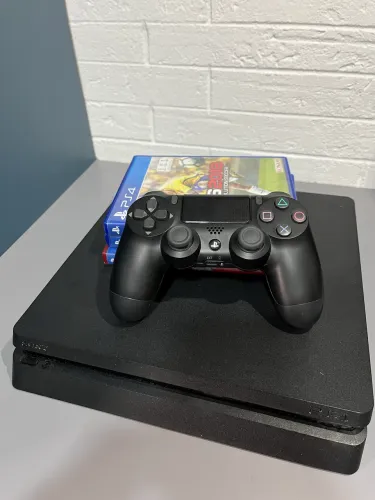 PLAYSTATION 4 - PS4 + 1 DUALSHOCK 4 + 3 JOGOS