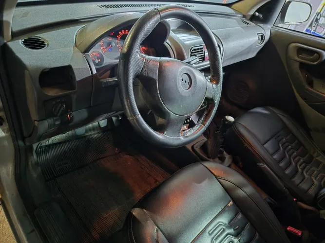 Chevrolet Montana 1.4 8V Conquest Econoflex 2P 2008