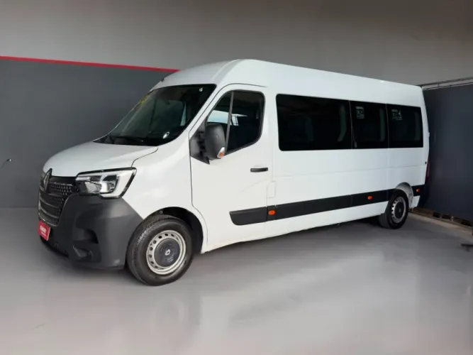 Renault Master 2.3 DCI STD Longo 16L Diesel 2024