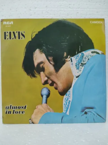 LP ELVIS PRESLEY - Almost in Love