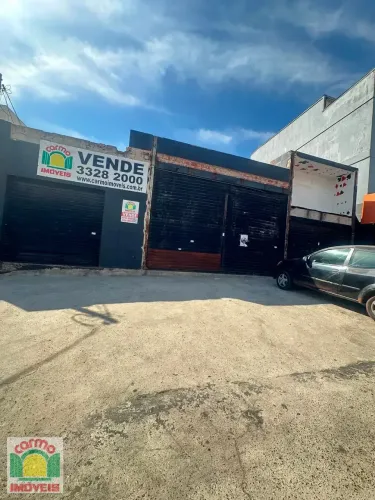 Vendo, Excelente imóvel comercial na av São Francisco bairro Jundiaí Anápolis