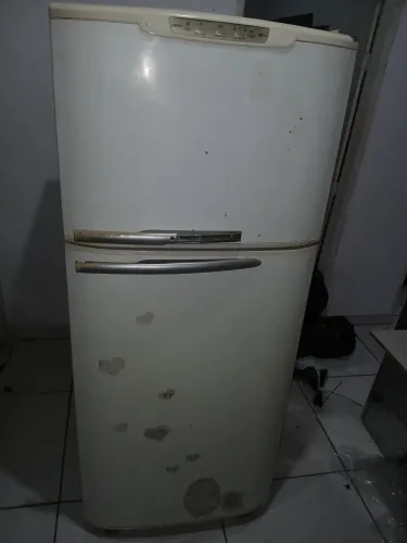 Geladeira funcionando perfeitamente