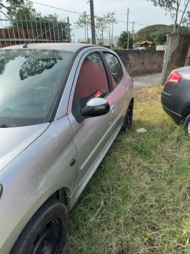 Peugeot 207 XR Sport 1.4 Flex 8V 5P 2011
