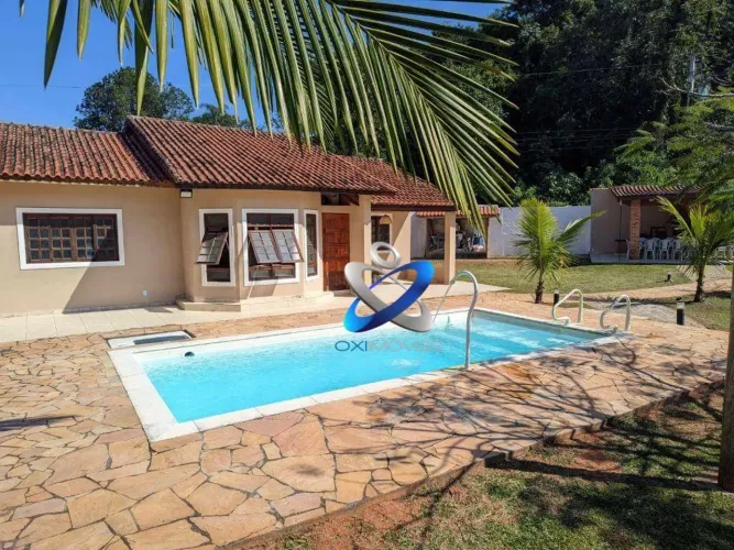 Chácara Completa | Campo de Futebol, Pomar e Piscina Privativa
