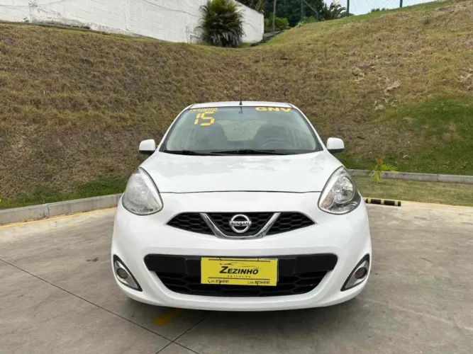 Nissan March SV 1.6 16V Flex Fuel 2015
