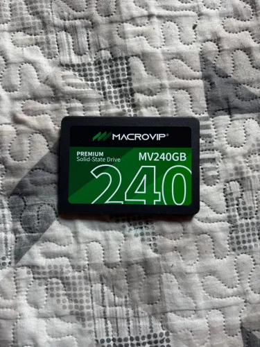 3 SSDs Macrovip 240gb