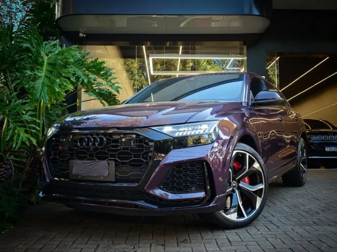 Audi RS Q8 Perfornace 4.0 BI-TB V8 TFSI Quattro TIPTRO. 2023