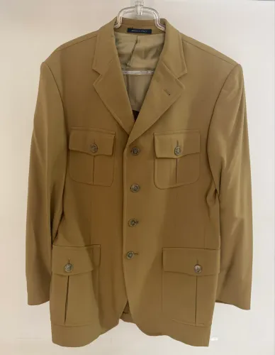 Brechó de roupas para homens