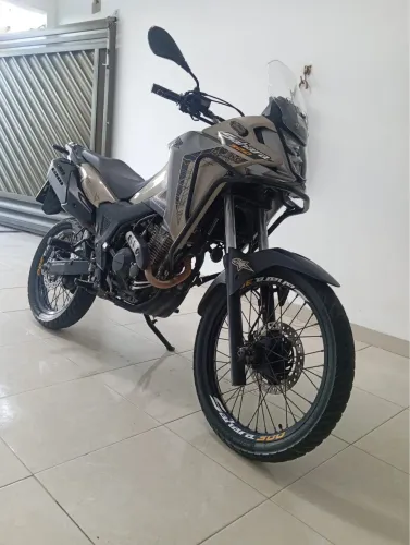 Sahara 300 Adventure 2024
