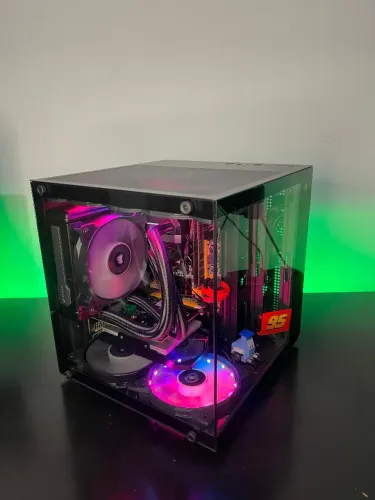 PC Gamer NOVO - Ryzen 5 5600GT + RX 6600 XT | 16GB RAM DDR4 | SSD NVMe 1TB + HD 500GB