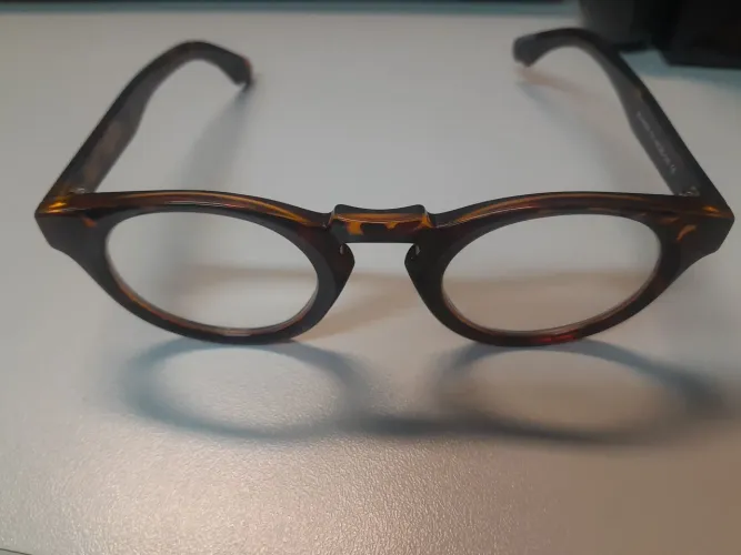 Óculos rendendo acetado grau zero sem arranhões