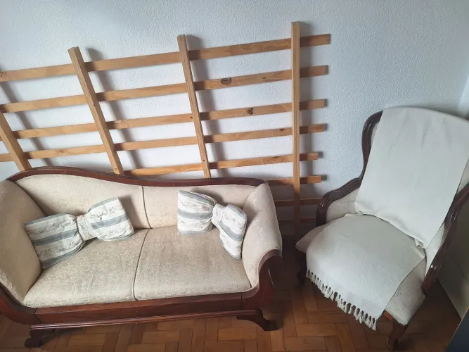 Divã e poltrona