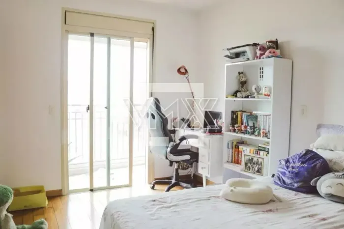Apartamento com sacada gourmet à venda em São Paulo, com 130m², 3 dormitórios, 3 suítes e