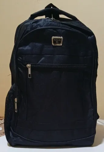 Bolsas masculina e feminina no precinho, faço entrega.