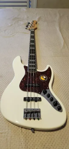 Baixo Sire V7 2nd Gen | 4 Cordas | Marcus Miller