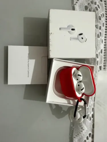 Air Pod 4