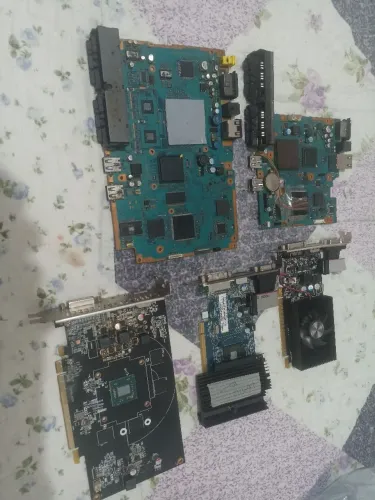 Lote Sucata eletrônica ,PS2 e Placas de vídeo