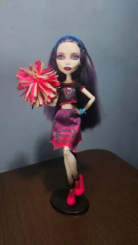 Spectra Vondergeist - Ghoul Spirit - Boneca Monster High