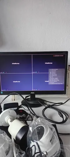 Dvr intelbras de 04 câmeras