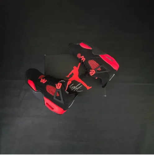 Jordan4