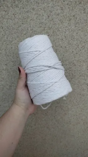 Rolo de cordão para crochê