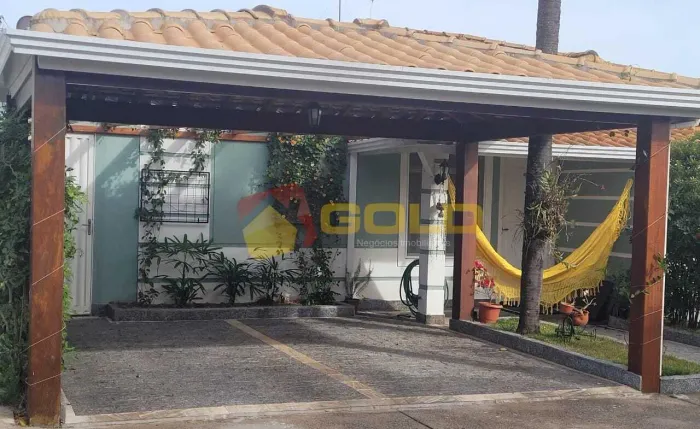 Casa em Condomínio para Venda em Uberlândia, Granada, 3 dormitórios, 2 suítes, 3 banheiros