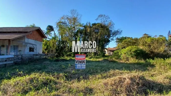 Terreno para Venda em Balneário Barra do Sul / SC no bairro Costeira