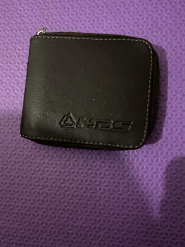 Vendo Carteira masculina HBS