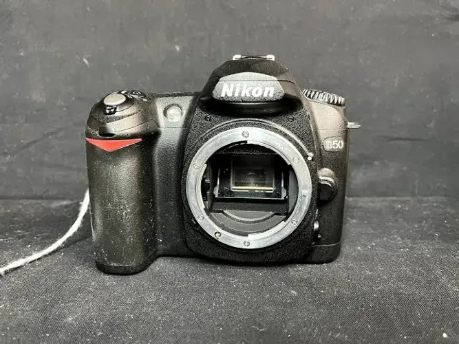 Câmera fotográfica Nikon 