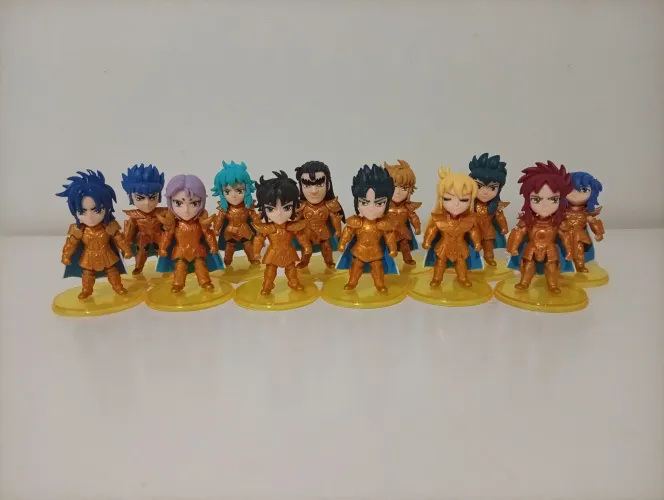 Conjunto 12 cavaleiros de ouro miniaturas, os cavaleiros do zodíaco
