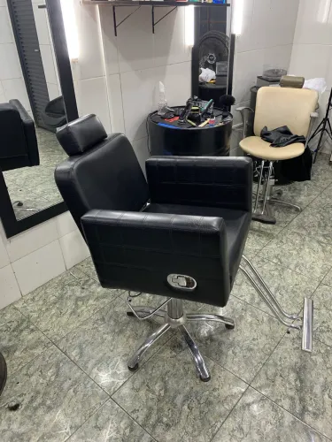 Cadeira de barbearia 100% conservada!