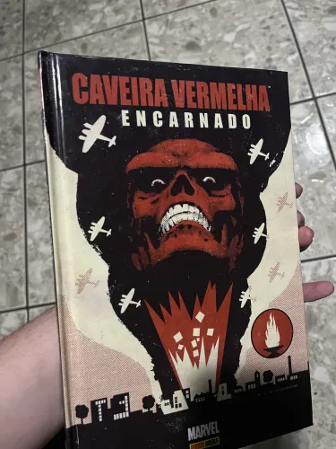 HQ Caveira Vermelha Encarnado